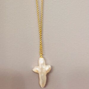 Victoria Emerson Gold Necklace with Pearl Pendant